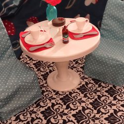 Dining Doll Set- Excellent Condition 