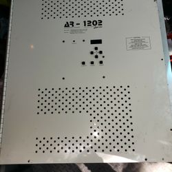 Lightronics Ar1202 https://offerup.com/redirect/?o=MTIuY2hhbm5lbA== Dimmer