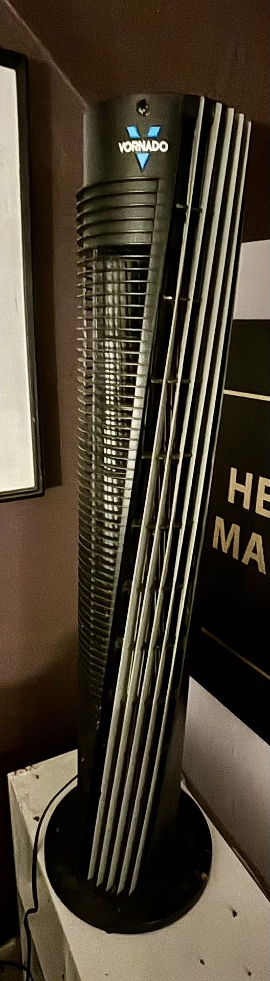 Vornado Oscillating Tower Circulator