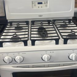 Whirlpool. Gas Stove And Oven 