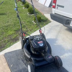 CRAFTSMAN SELF PROPELLED MOWER 