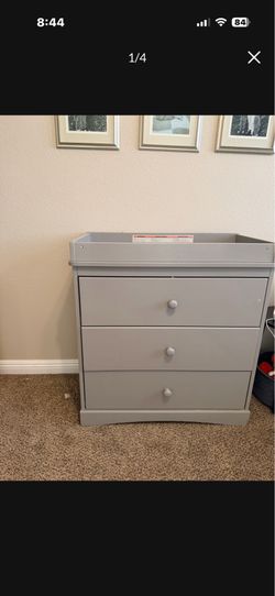 Gray 3-Drawer Dresser with Changing Top