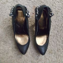 Size 7 Fergie Pumps