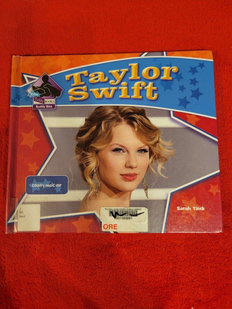 Taylor Swift Book abdo publishing company