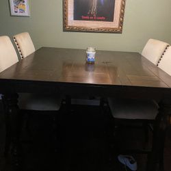 Selling Dinner Table 
