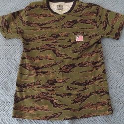 rare Wutang Brand Limited Men's camo T-Shirt   M made in usa