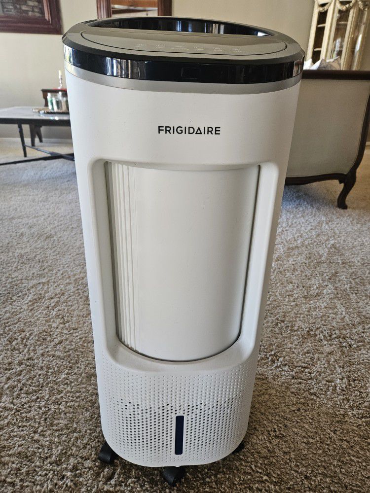 Frigidaire Evaporative Cooler and Tower Fan💨