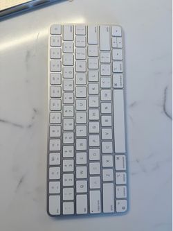 Apple keyboard