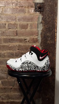 LeBron 4 Graffiti sz 9