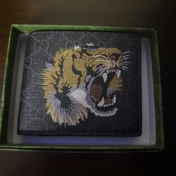 G designer wallet