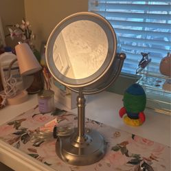 Vanity Mirror