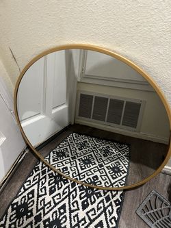 Round Mirror 