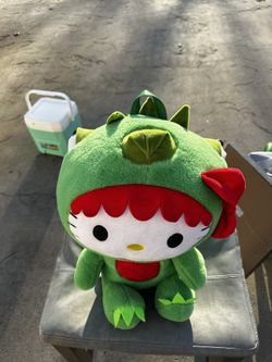 Hello Kitty Plushie Backpack