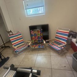 Low Sitting Relaxing Beach Chairs All 3 Only $25 Cash