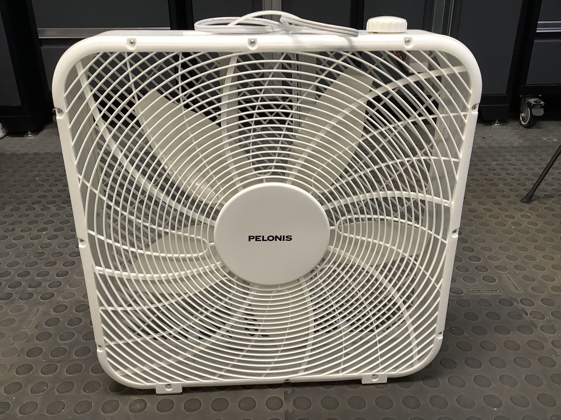 22 Inch Triple Speed Quiet Electric Box Fan
