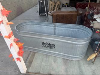 2x2x6 Behlen Country Stock Tank, with drain