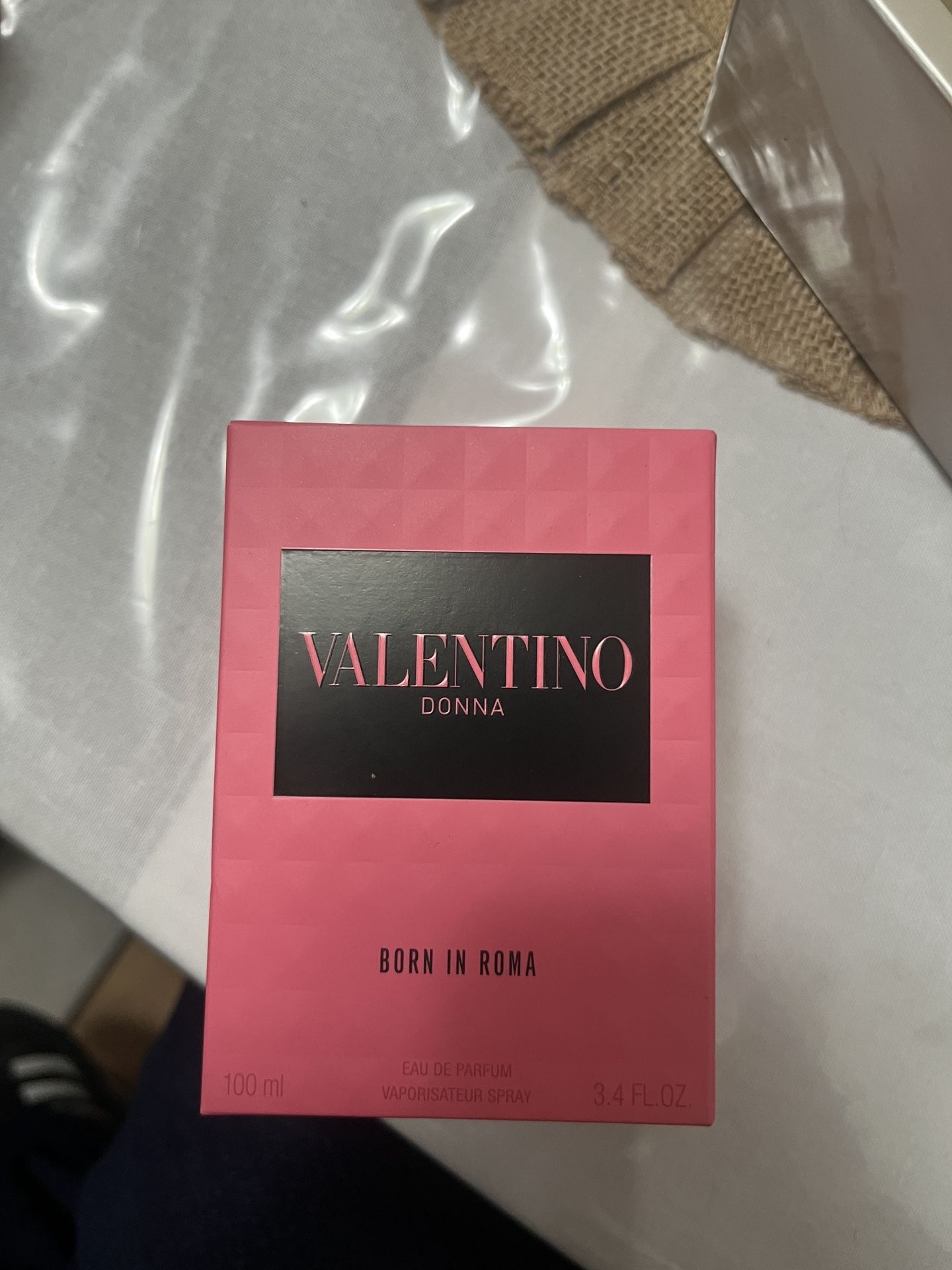 Valentino Perfume 