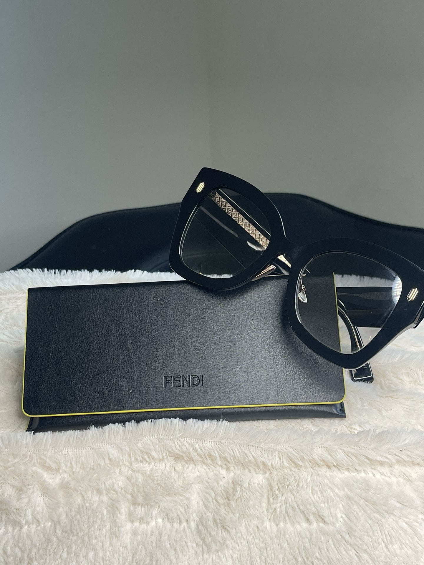 Fendi Cat eye sunglasses 🕶️☀️✨🕶️✨🌟🕶️💖