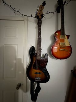 Squier Jazz Bass