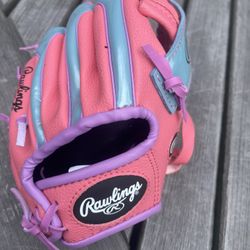 Spaulding Pink Childrens Baseball Glove 