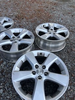 OEM Lexus 5-spoke alloy wheels
