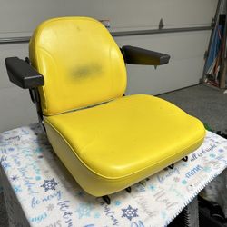 John Deere Z500 series Seat 