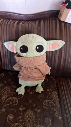 Baby yoda plush