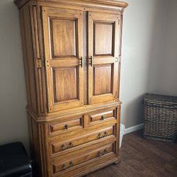 Ethan Allen Armoire & Dresser Set-Gorgeous Solid Wood