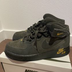 Nike - Men’s 