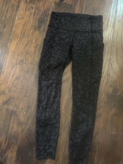 Lululemon Talla 4
