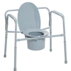 Drive Medical Heavy Duty Bariatric Folding Bedside Commode
