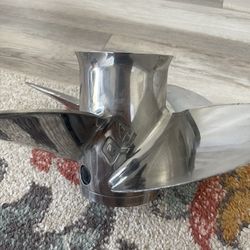 Quicksilver Q4 Propeller 