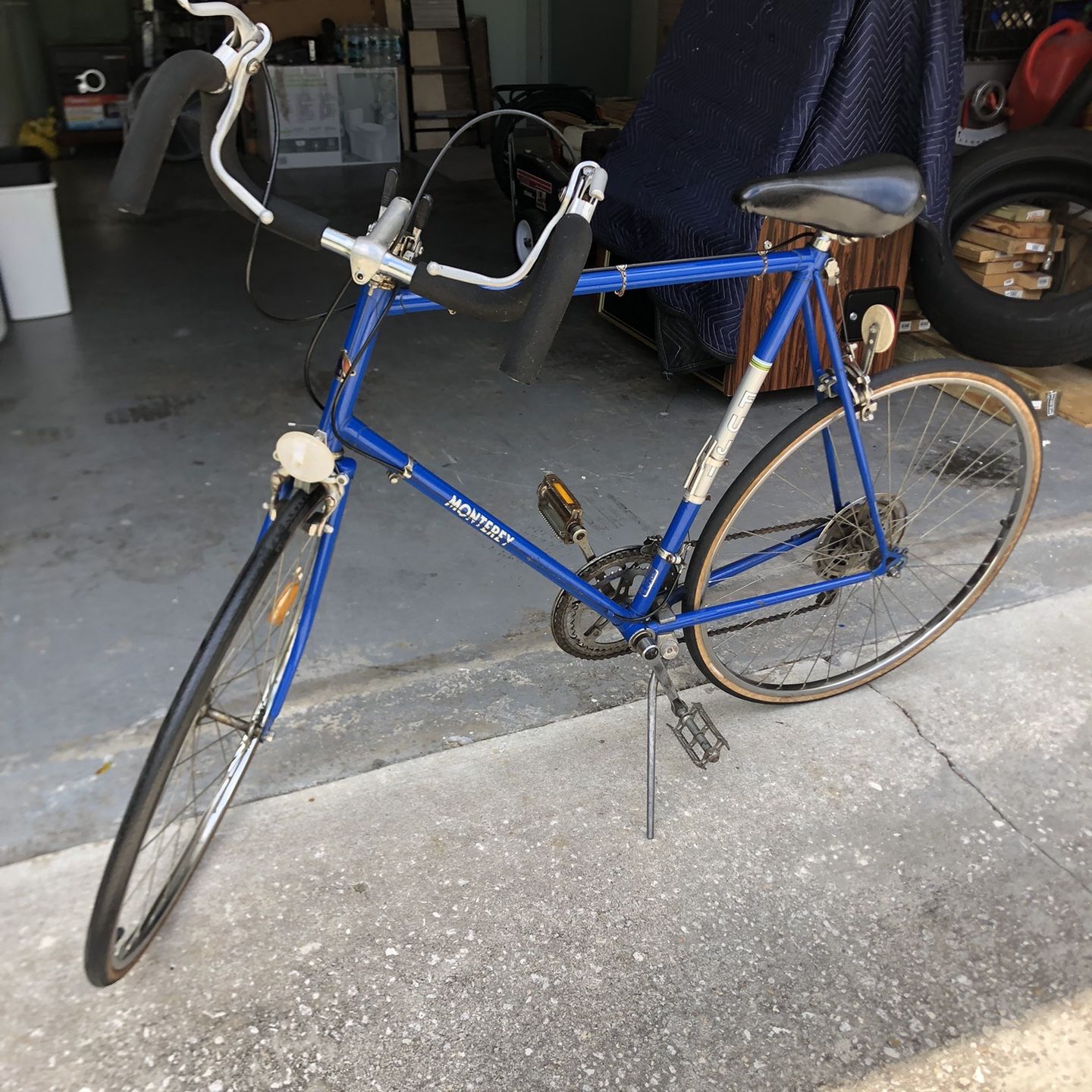 Vintage Fuji Bike for Sale in Lutz, FL - OfferUp