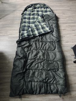 Nebo Sports Sleeping Bag - Rated for 20°F