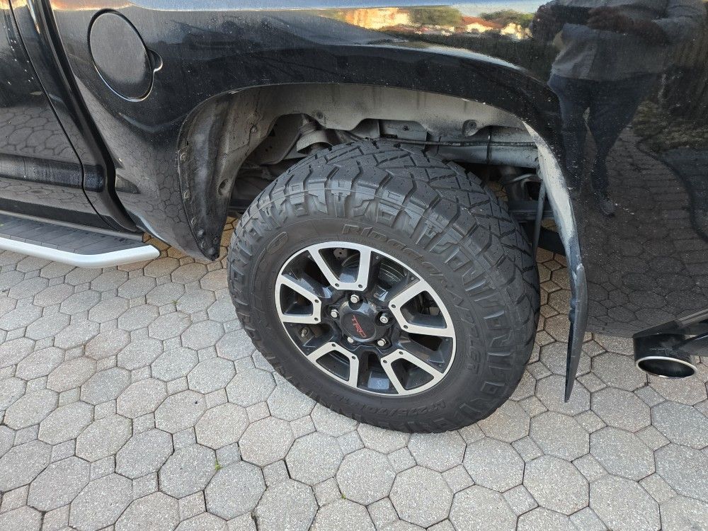 Nitto Ridge Grappler Tires 