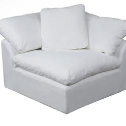 White Cloud Couch (Waterproof)