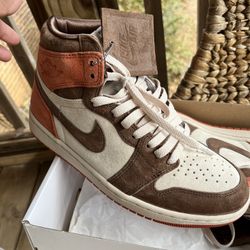 Women’s Air Jordan1 Retro HI OG  Women’s US SIZE 8 