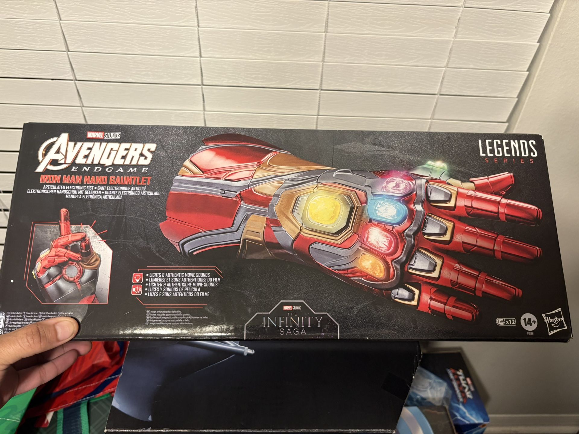 Marvel Studios Legends Avengers Endgame Iron Man Nano Gauntlet Infinity Saga NIB