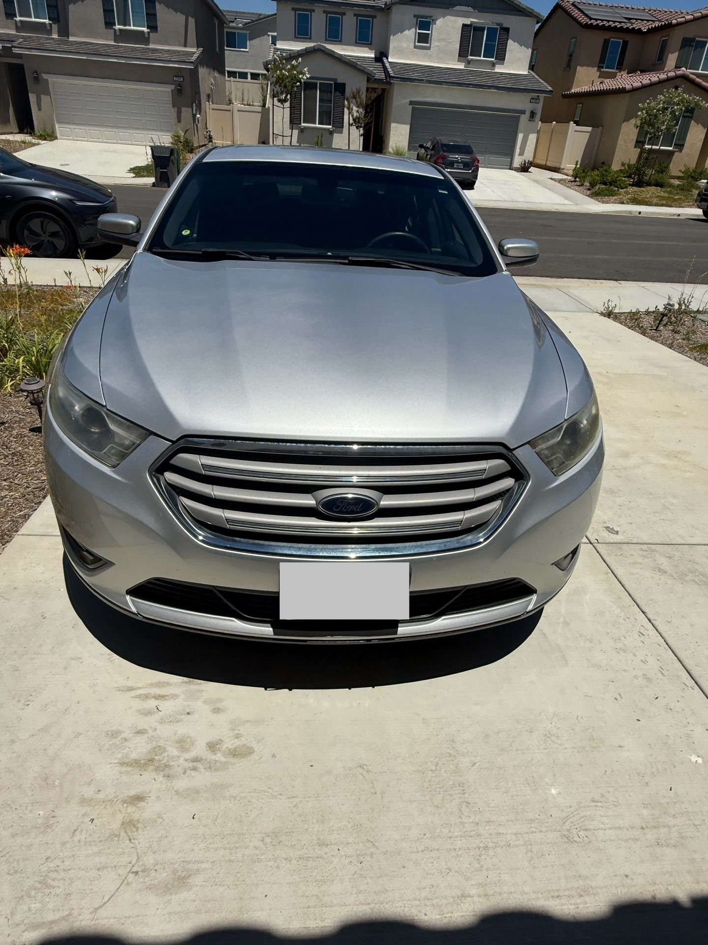 2014 Ford Taurus