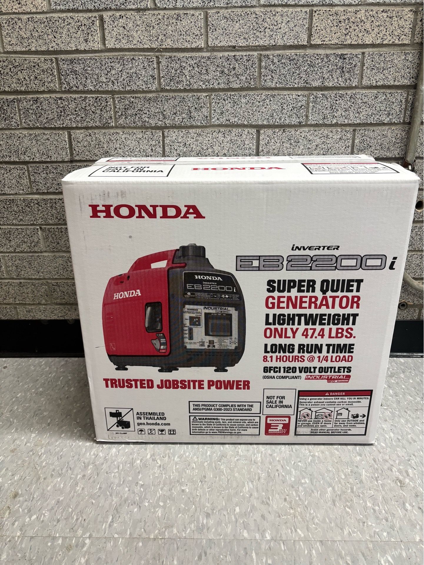 Brand New Honda EU2200i Portable Generator – Clean, Quiet, Reliable Power Anytime