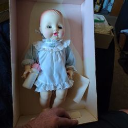 Betsey Wetsy 16 Doll