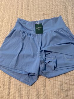 NEW Halara XL flowy shorts with bikers underneath