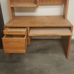 Real Wood Computer Desk With Hutch 