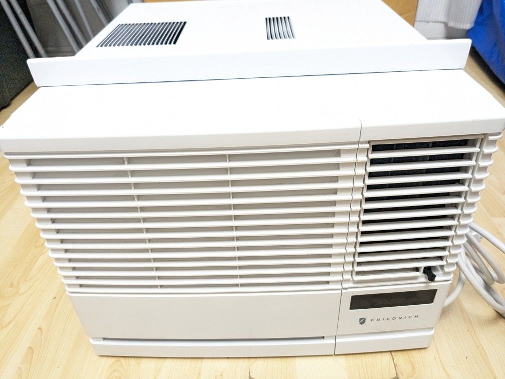 FRIEDRICH 7,800 BTU Window AC Unit