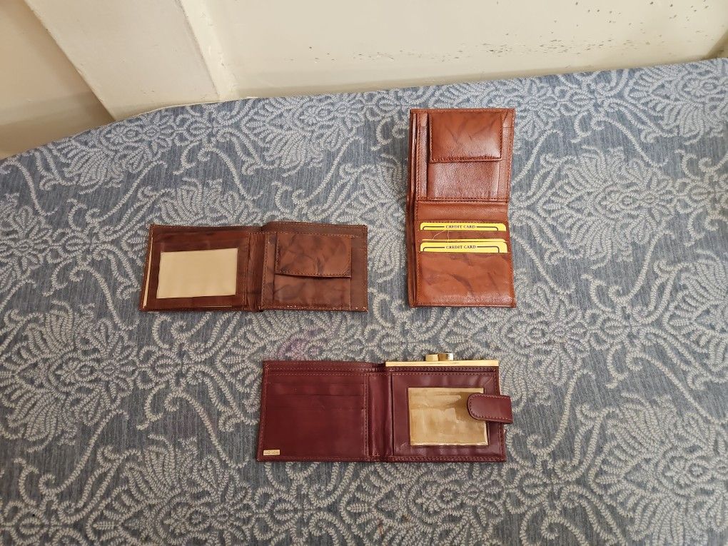Wallet $ 25 Each
