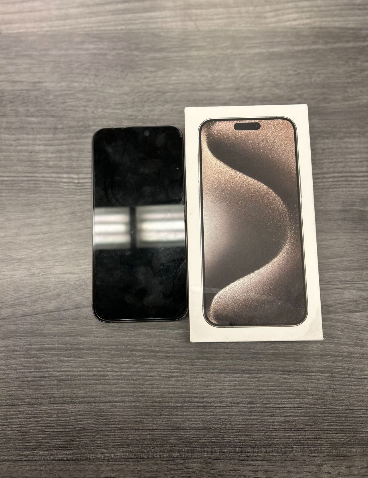 iPhone 15 Pro Max