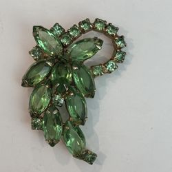 30’s Style Brooch, Lime/Mint Green. 