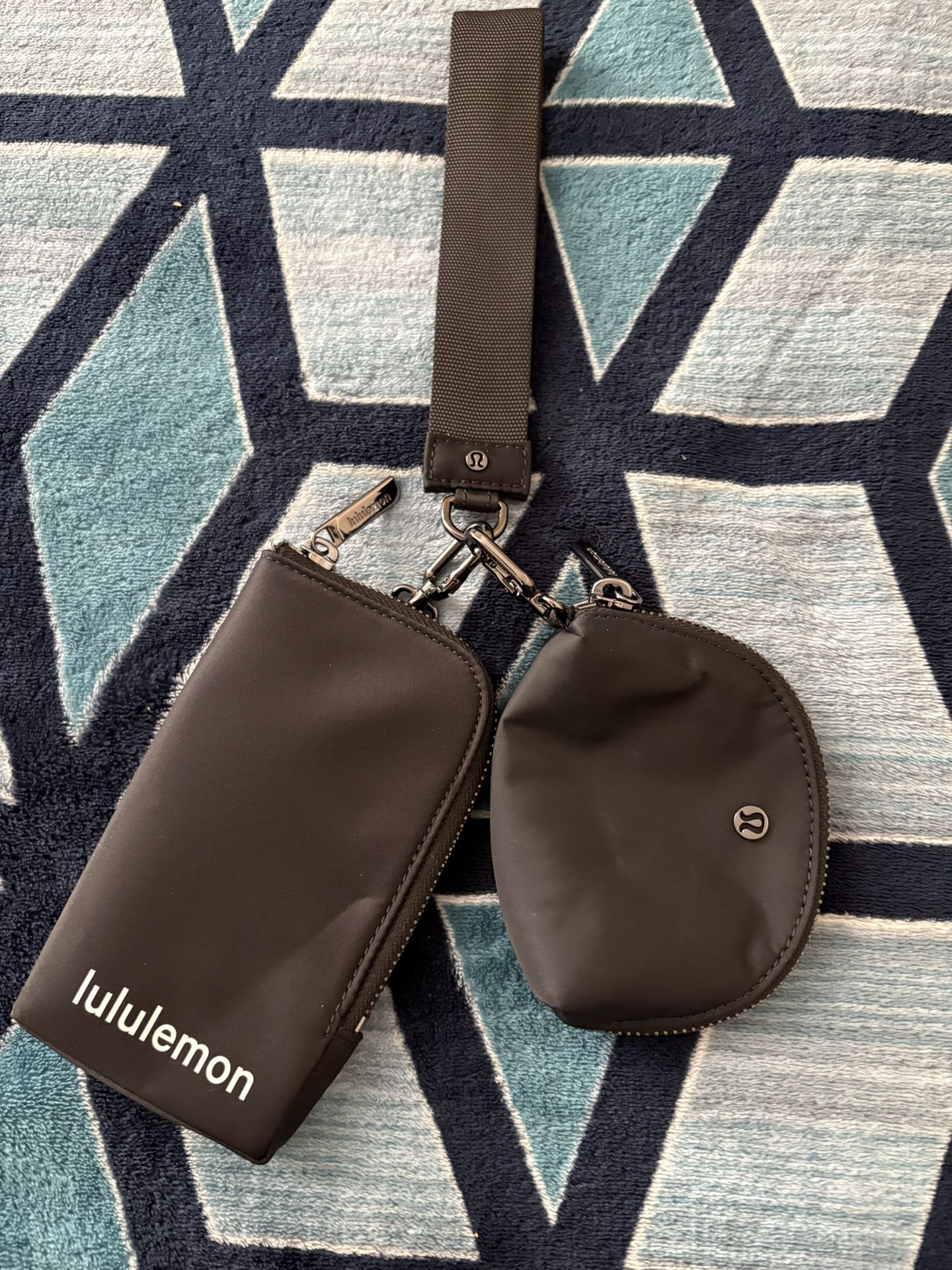 Lulumelon Wristlet 