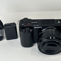 Sony ZV-E10 Mirrorless Camera with 16-50mm Lens-(Black)