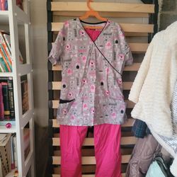 Pink Scrub Set With Puppy